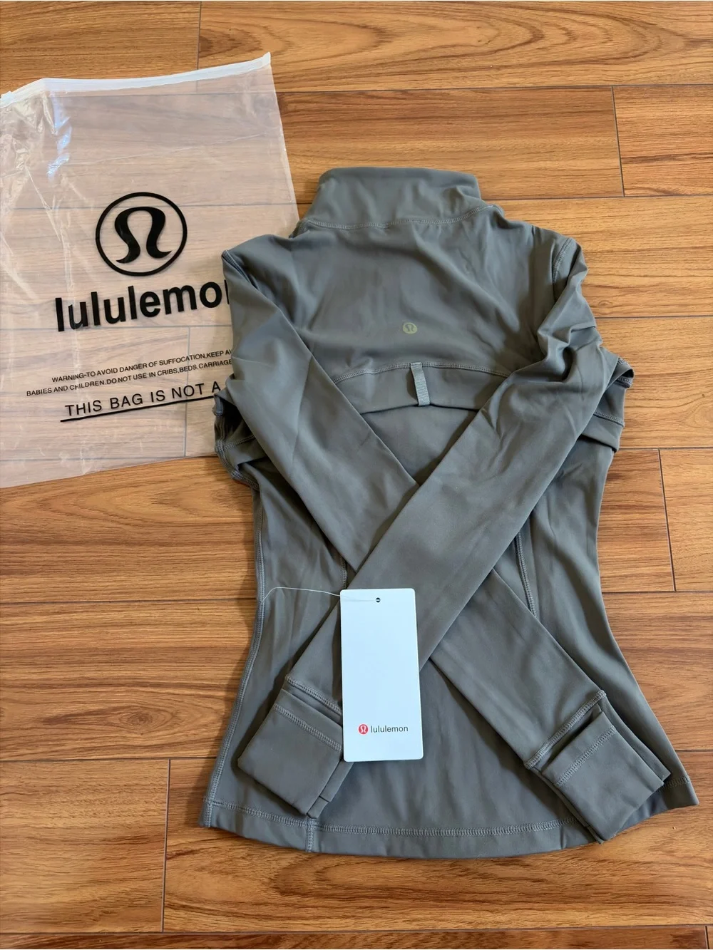 lululemon athletica brand new